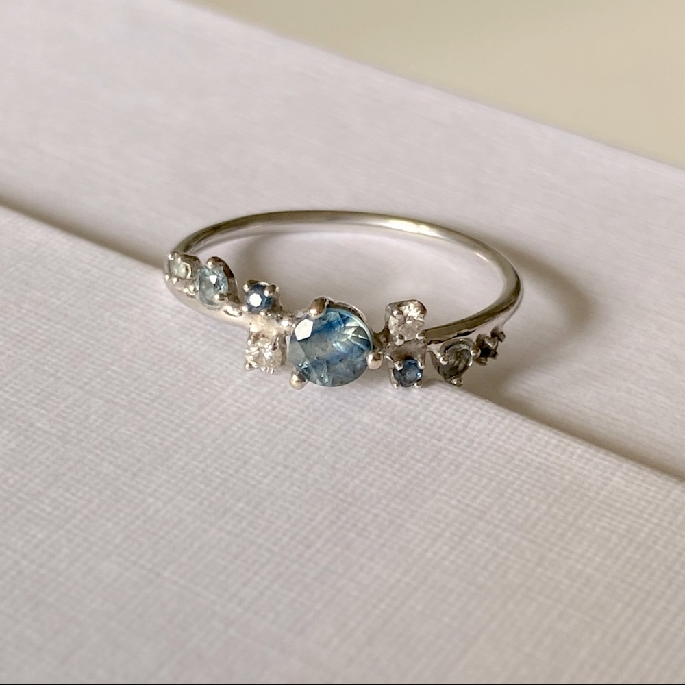 WWAKE Organic Crossover Ring